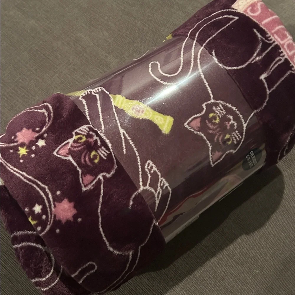 The Big One Supersoft Oversized Plush Throw Witch Magic Cat Purple 5ft x 6ft